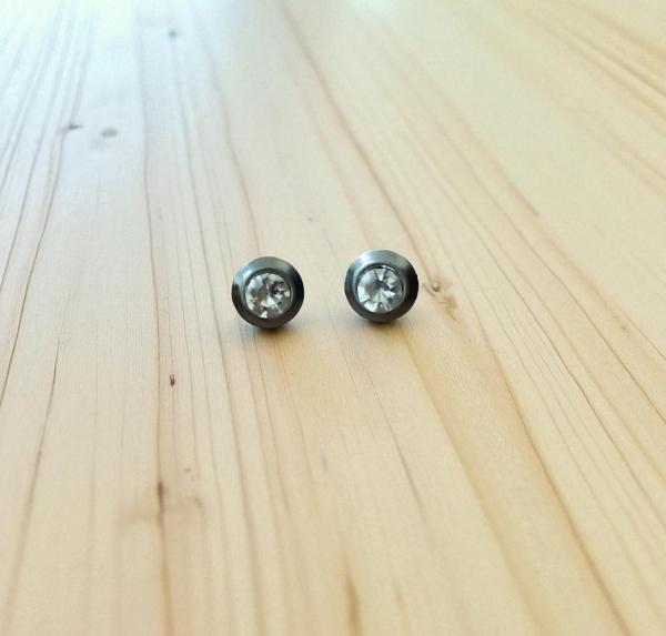 สินค้า รหัส 041 (New)ต่างหู 1 คู่ ราคา 20 บาท - ศูนย์รวมสินค้าของใช้ทั่วไปและอุปกรณ์ตกแต่งบ้านดีไซน์ทันสมัย คัดสรรคุณภาพเพื่อยกระดับการใช้ชีวิตของคุณให้ง่ายและสวยงามยิ่งขึ้น พร้อมช้อปออนไลน์สะดวกสบาย